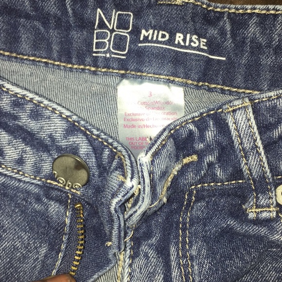 NO-BO mid rise size 3 shorts - Picture 3 of 3